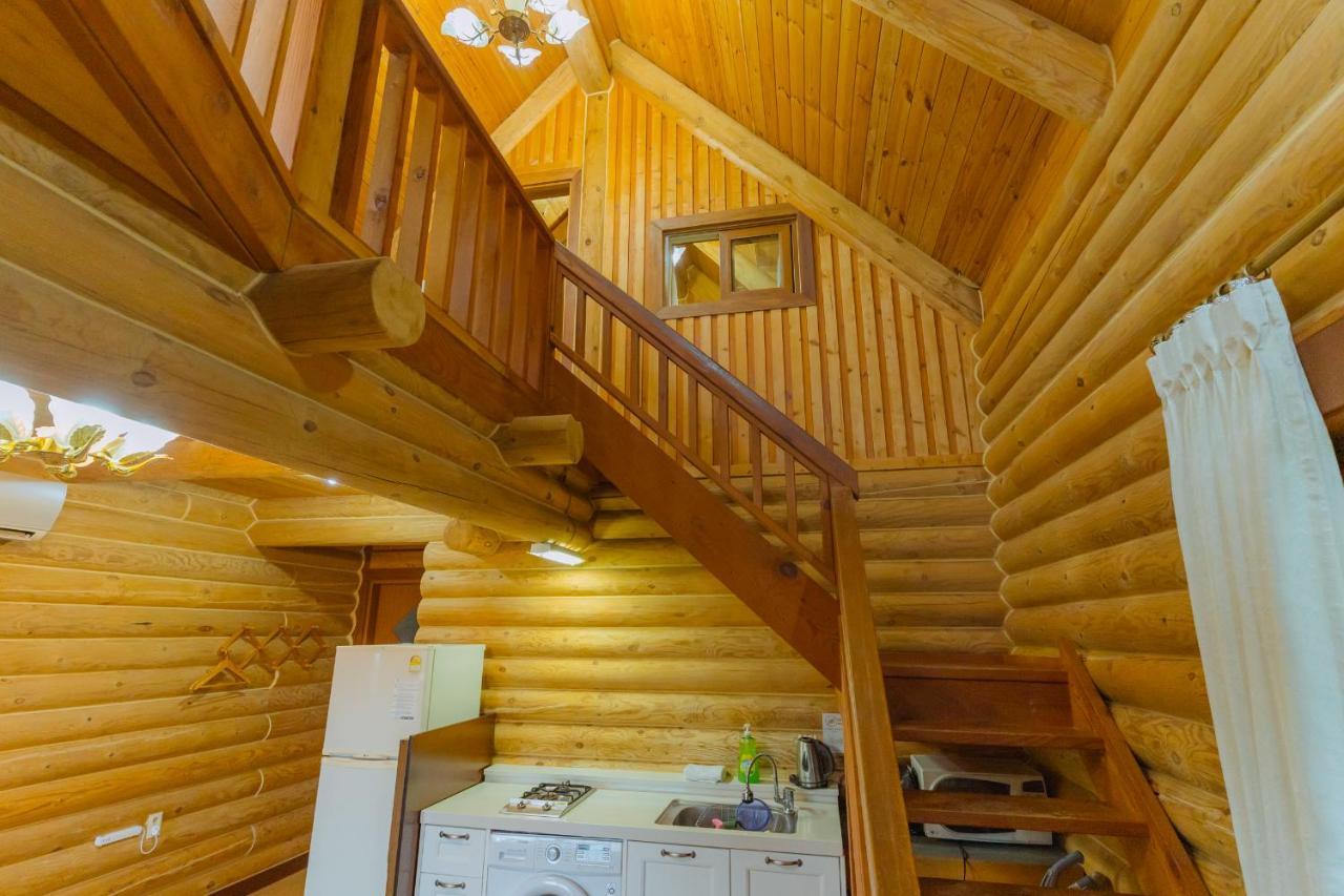Jungmun Log Pension&Resort Seogwipo Luaran gambar